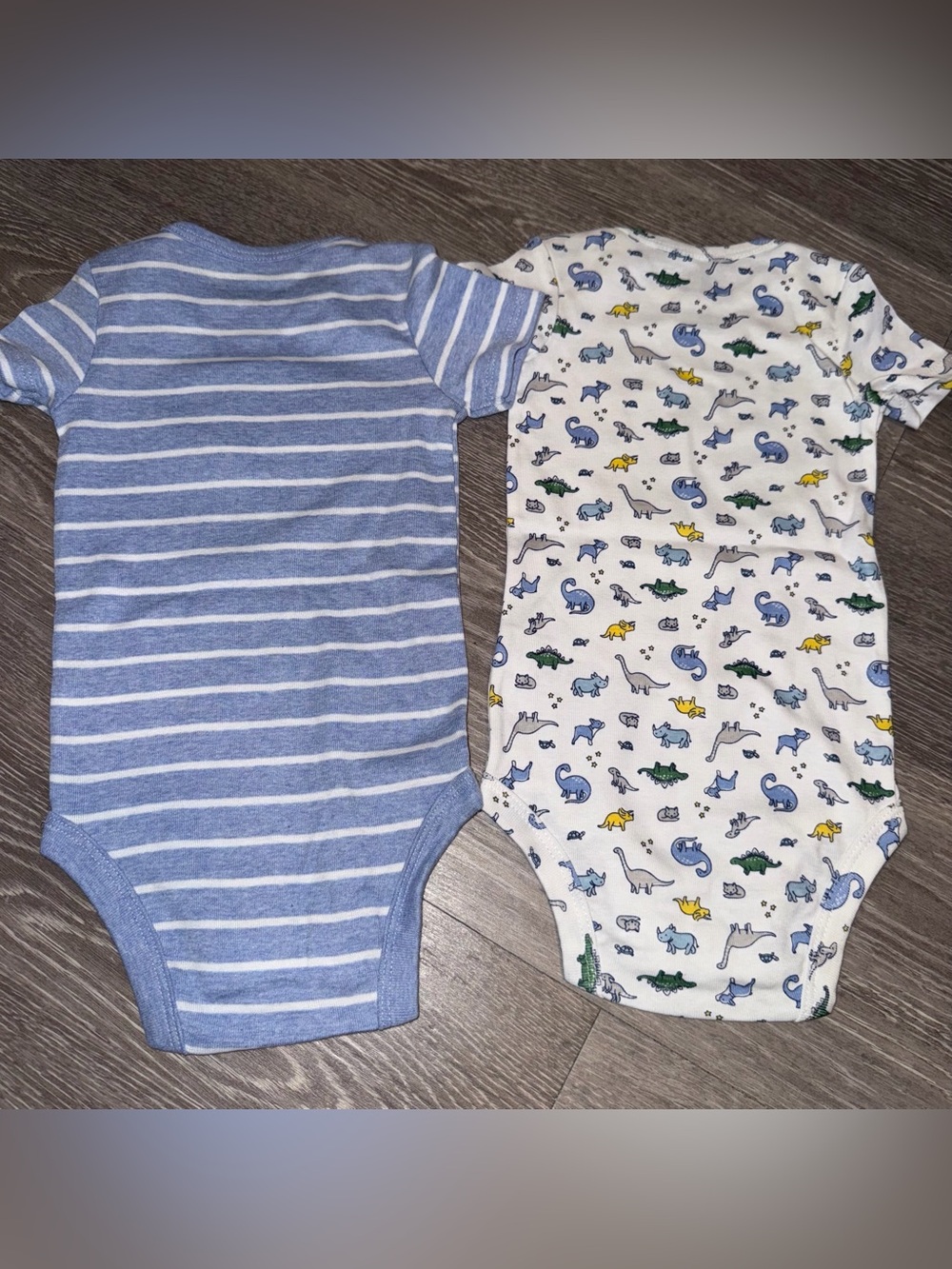 Child of mine by Carter 2 piece bodysuits - Picture 2 of 3